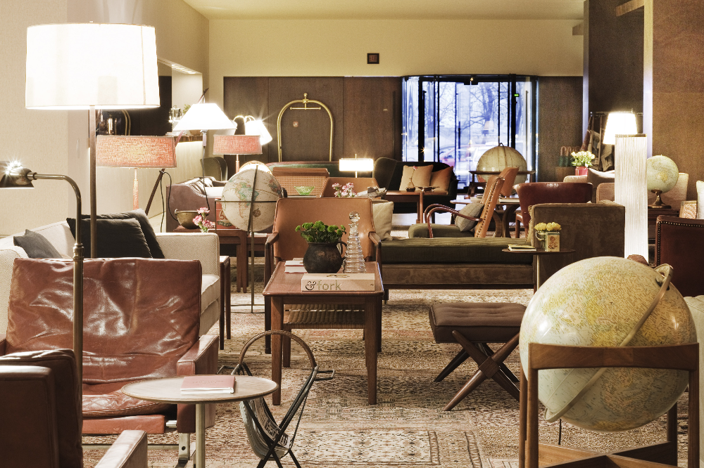 Hotel Square Nine
