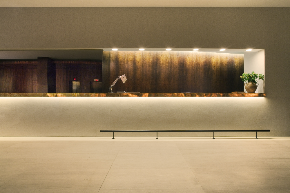 Hotel Square Nine