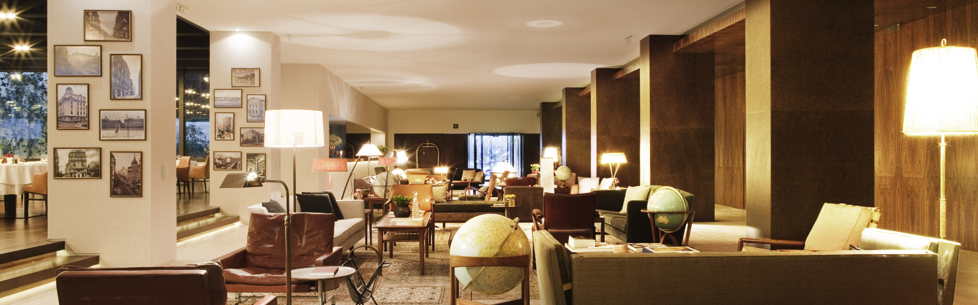 Hotel Square Nine